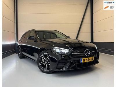 Zwart Gebruikt 2020 Mercedes E300 AMG Stationwagen | € 29.500 (Eerlijke prijs)
