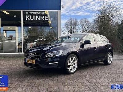 Blauw Occasion 2016 Volvo V60 Momentum Stationwagen | € 15.950 (Eerlijke prijs)