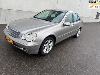 Mercedes C180