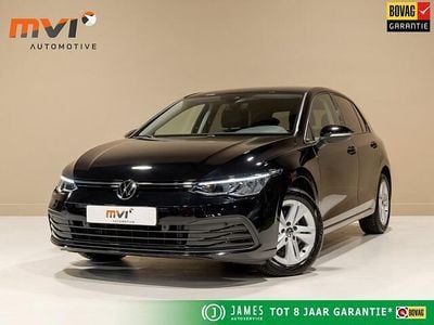Occasion VW Golf VIII Life 110 PK (80 kW) 2024 Zwart (metallic) Hatchback