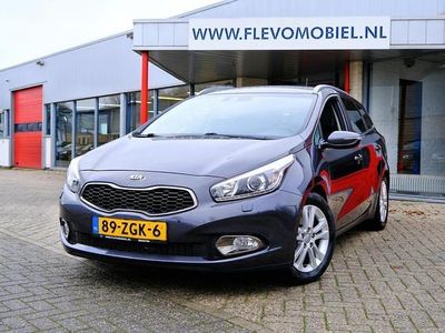 Grijs Gebruikt 2012 Kia Ceed Sportswagon Premium Stationwagen | € 8.750 (Goede deal)
