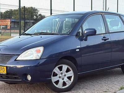 Suzuki Liana