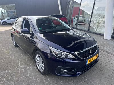 tweedehands Peugeot 308 1.2 PureTech Blue Lease Executive