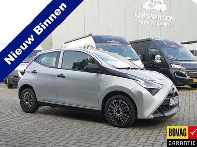 Zilver Occasion 2021 Toyota Aygo Hatchback | € 10.945 (Eerlijke prijs)