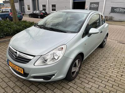 tweedehands Opel Corsa 1.0-12V Edition AIRCO