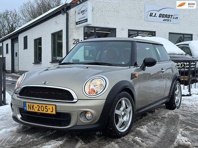Grijs Gebruikt 2007 Mini ONE Hatchback | € 4.999 (Duur)