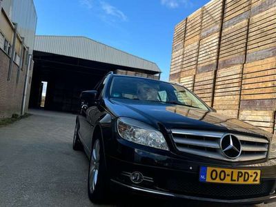 Mercedes C180