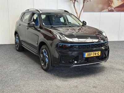 Lynk & Co 01