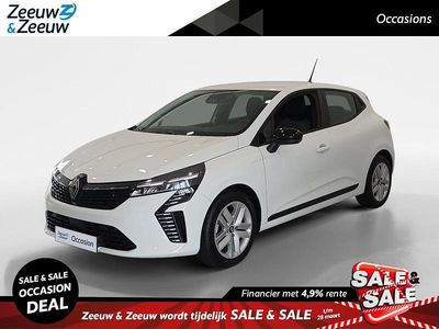 Occasion Renault Clio V Evolution 91 PK (66 kW) 2024 Licht wit Hatchback