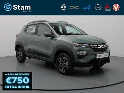 Groen, metallic lak Gebruikt 2023 Dacia Spring Expression Hatchback | € 11.790 (Eerlijke prijs)