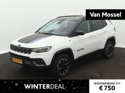 Wit Occasion 2023 Jeep Compass Trailhawk SUV | € 26.440 (Eerlijke prijs)