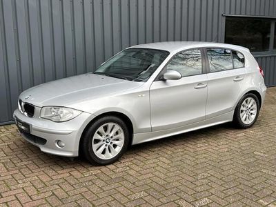 tweedehands BMW 118 118 i Executive YOUNGTIMER!/AUTOMAAT!/LEER!/