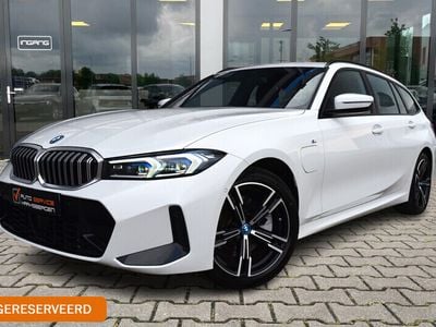 BMW 330e