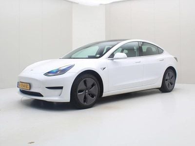 Wit Gebruikt 2020 Tesla Model 3 Standard Range Sedan | € 21.900 (Eerlijke prijs)