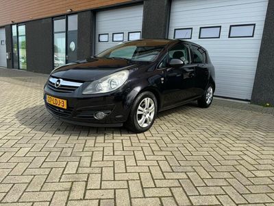 tweedehands Opel Corsa 1.4-16V '111' Edition met nieuw APK