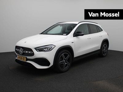 Wit Gebruikt 2020 Mercedes GLA250 Business SUV | € 31.400 (Eerlijke prijs)
