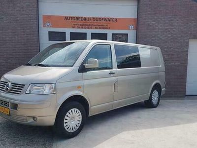 VW Transporter