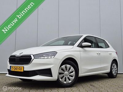 Wit Occasion 2023 Skoda Fabia Ambition Hatchback | € 15.940 (Eerlijke prijs)