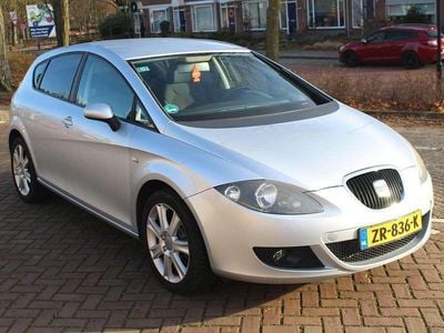Zilver Gebruikt 2009 Seat Leon Sport MPV | € 4.400 (Eerlijke prijs)
