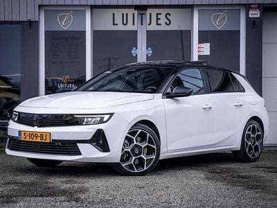 Wit Gebruikt 2023 Opel Astra GS Line Hatchback | € 25.400 (Goede deal)