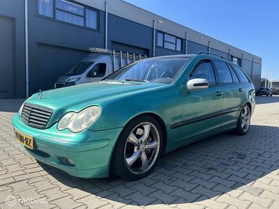 Mercedes 200