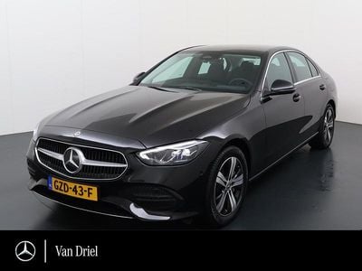 Zwart Gebruikt 2025 Mercedes C300 Business Sedan | € 51.500 (Goede deal)