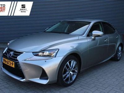 Lexus IS300