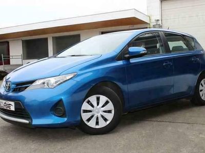Occasion Toyota Auris Comfort 99 PK (72 kW) 2013 Blauw Hatchback