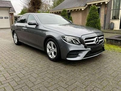 Grijs Occasion 2017 Mercedes E200 AMG line Sedan | € 15.800 (Super prijs)