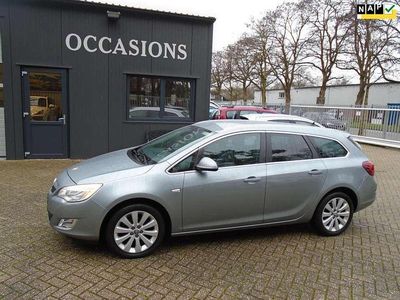 Grijs Gebruikt 2012 Opel Astra Cosmo Stationwagen | € 3.995 (Goede deal)