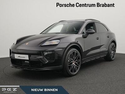 Zwart Nieuw 2025 Porsche Macan SUV | € 126.414