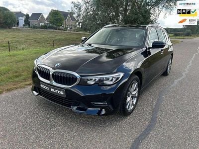 BMW 330e
