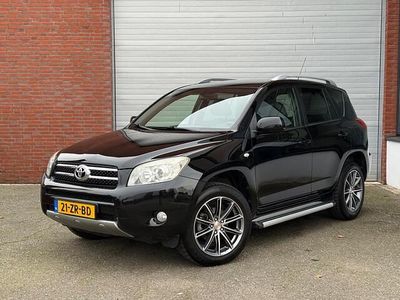 Zwart (metallic) Occasion 2008 Toyota RAV4 x-style SUV | € 8.799 (Eerlijke prijs)