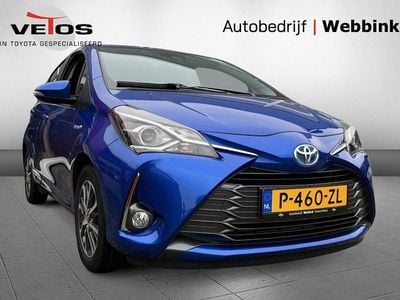 Blauw (metallic) Gebruikt 2019 Toyota Yaris Hybrid Hatchback | € 17.950 (Goede deal)