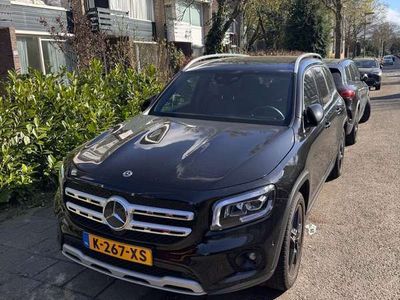 Mercedes GLB200