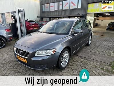 Grijs Gebruikt 2009 Volvo V50 Stationwagen | € 5.950 (Duur)