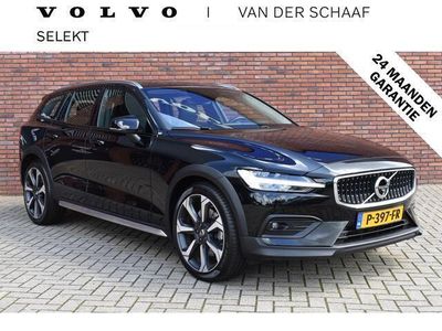 tweedehands Volvo V60 CC B5 265PK AWD Pro | Bowers&Wilkins | Trekhaak | Massage | 20'' |