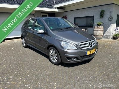 Mercedes B180