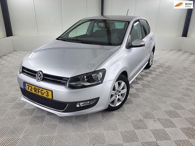 Grijs Occasion 2011 VW Polo Highline Hatchback | € 8.999 (Eerlijke prijs)