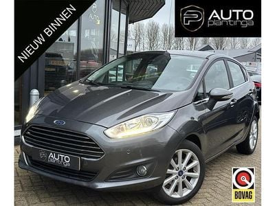 Occasion Ford Fiesta Titanium 101 PK (74 kW) 2016 Grijs Hatchback