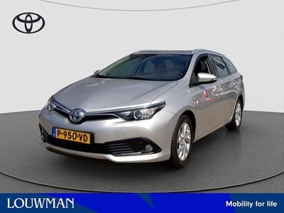 Toyota Auris Hybrid