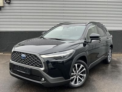 Zwart Occasion 2024 Toyota Corolla Cross Edition SUV | € 36.749 (Eerlijke prijs)