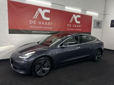 Grijs Occasion 2019 Tesla Model 3 Long Range AWD Sedan | € 14.999 (Eerlijke prijs)