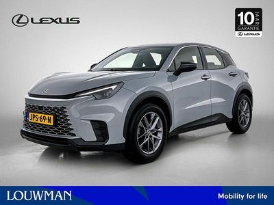 Grijs Gebruikt 2025 Lexus LBX Business Edition SUV | € 35.450 (Eerlijke prijs)