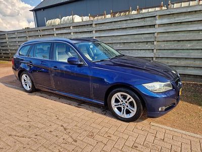 Blauw Gebruikt 2012 BMW 318 Luxury Line Stationwagen | € 9.950 (Iets duurder)