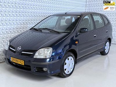 Nissan Almera Tino