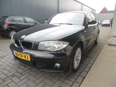 tweedehands BMW 118 118 I HIGH EXECUTIVE