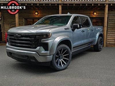 Zilver Gebruikt 2024 Chevrolet Silverado SUV | € 89.950