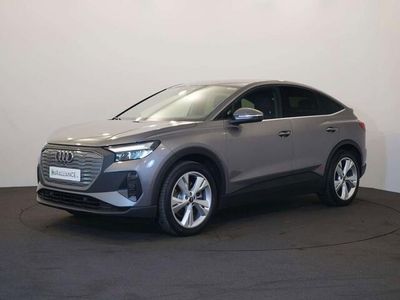 Grijs Gebruikt 2023 Audi Q4 Sportback e-tron Design SUV | € 39.690