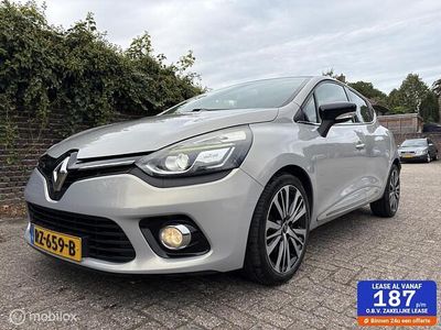Grijs Occasion 2016 Renault Clio IV Initiale Hatchback | € 9.999 (Eerlijke prijs)